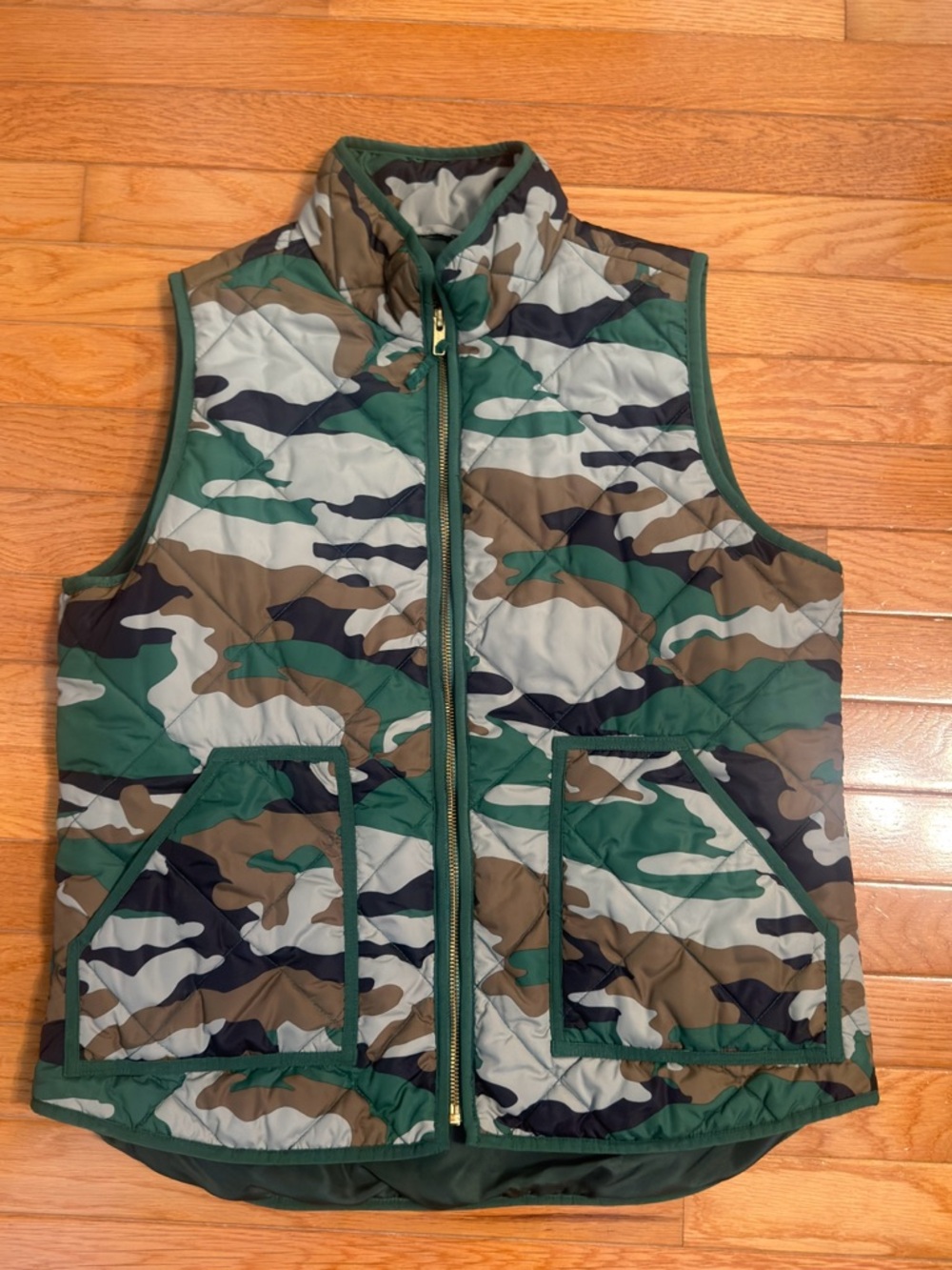 J. Crew Green Camo Puffer Vest. Like new. Size M